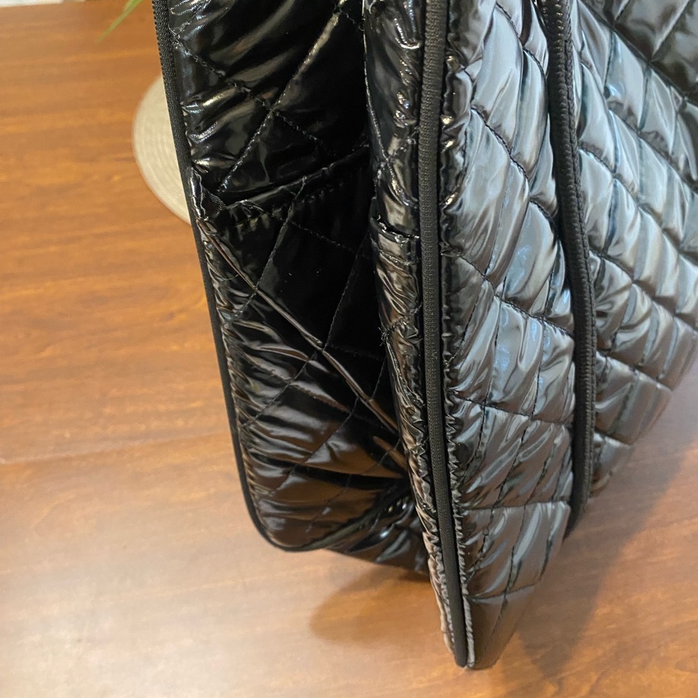 HAUTE SHORE Black Quilted Tote Bag - Picture 7 of 8